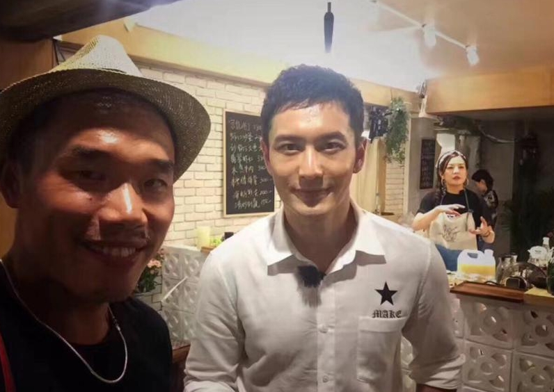 JDB电子游戏官网:“网贷高利贷”逼死大学生,如何救赎?(图1) JDB电子