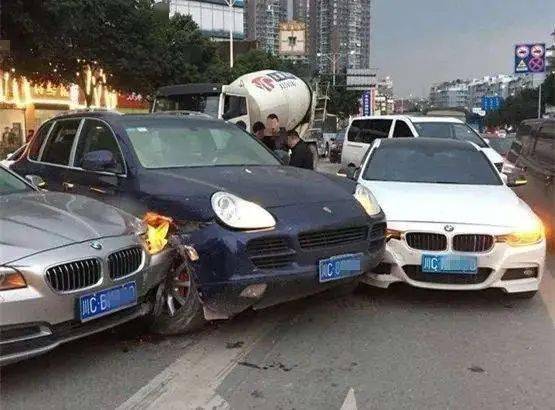 JDB电子试玩网页版:
曝光!富顺不守交通规则行为曝光 这期又是谁上榜(图17) JDB电子试玩网页版:
曝光!富顺不守交通规则行为曝光 这期又是谁上榜(图17)